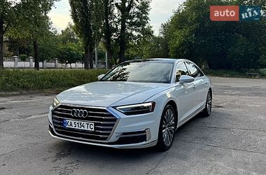 Седан Audi A8 2018 в Киеве