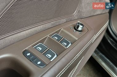 Седан Audi A8 2012 в Одессе
