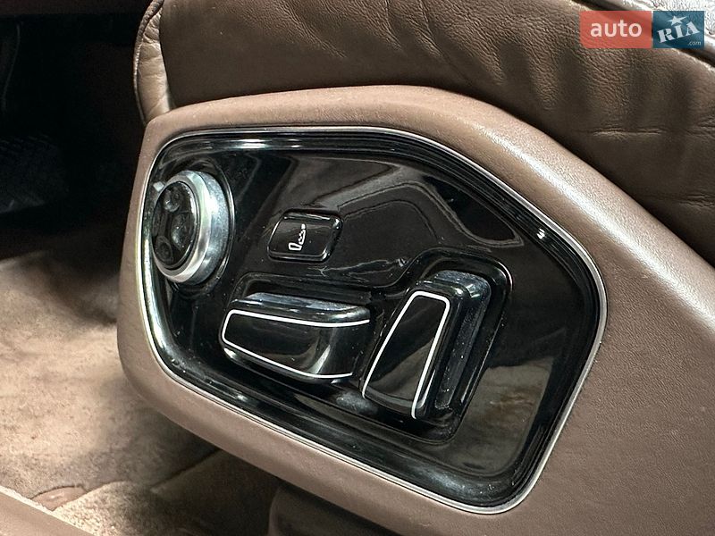 Седан Audi A8 2012 в Одессе