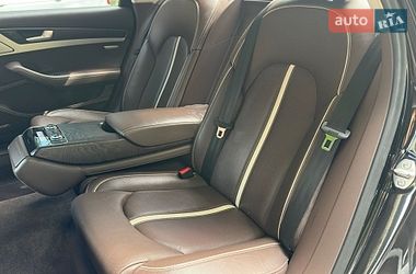 Седан Audi A8 2012 в Одессе