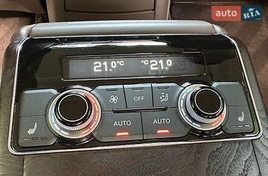 Седан Audi A8 2012 в Одессе
