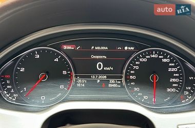 Седан Audi A8 2012 в Одессе