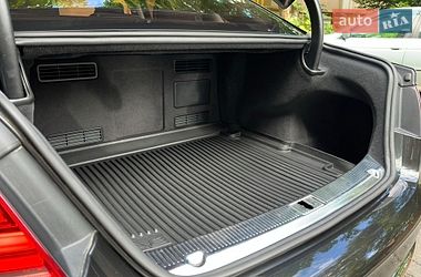 Седан Audi A8 2012 в Одессе