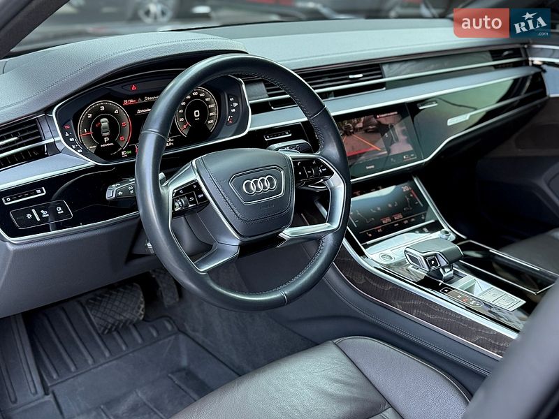 Седан Audi A8 2020 в Києві
