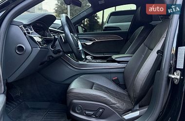 Седан Audi A8 2020 в Києві
