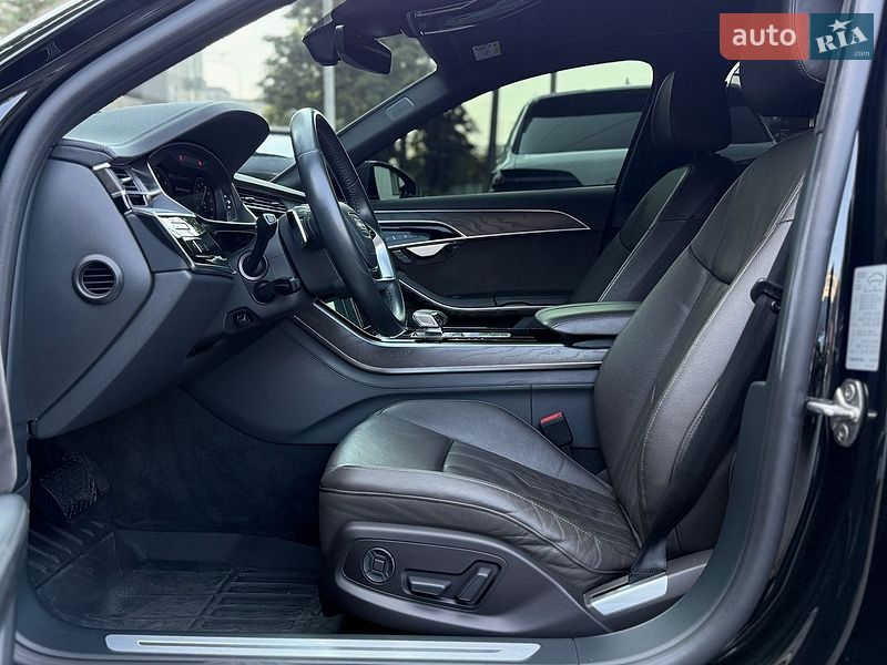 Седан Audi A8 2020 в Києві