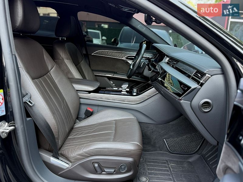 Седан Audi A8 2020 в Києві