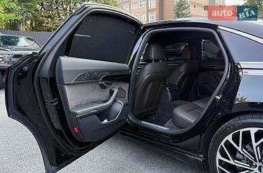 Седан Audi A8 2020 в Києві