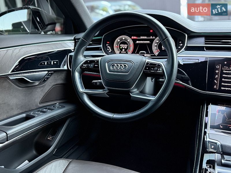Седан Audi A8 2020 в Києві