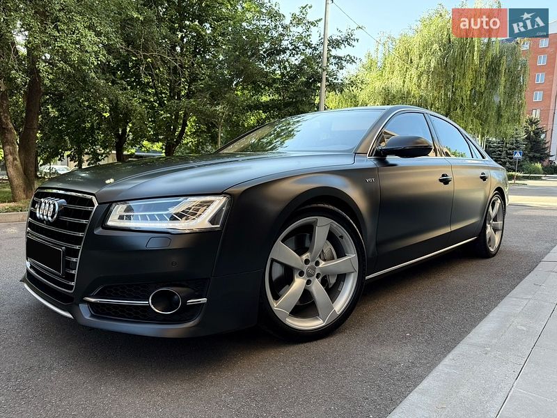 Audi A8 2015