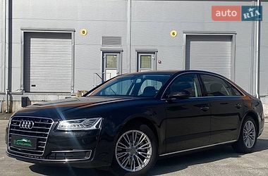 Audi A8  2017