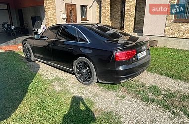 Седан Audi A8 2011 в Косове