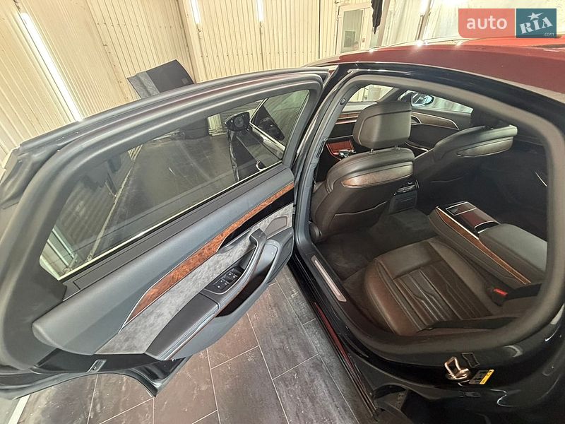 Седан Audi A8 2019 в Києві фото 10 Седан Audi A8 2019 в Києві