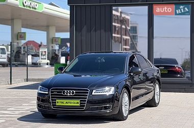 Audi A8  2014