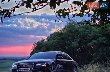 Audi A8  2012