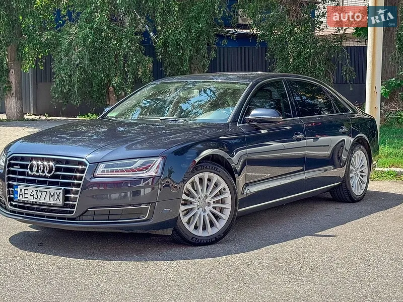 Audi A8 2014