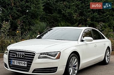 Audi A8  2012