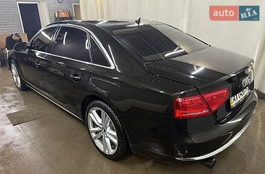 Audi A8  2013