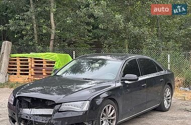 Audi A8  2011