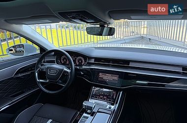 Седан Audi A8 2020 в Дніпрі