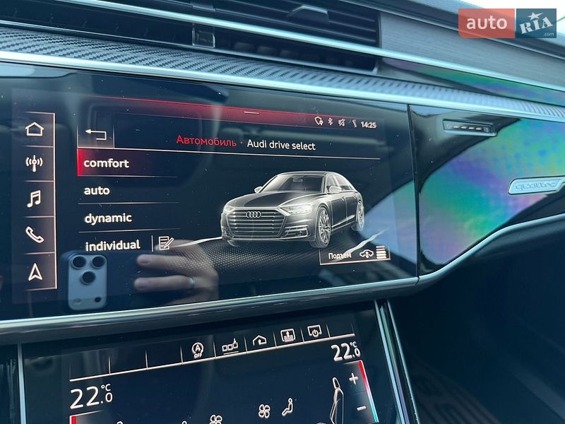 Седан Audi A8 2020 в Дніпрі