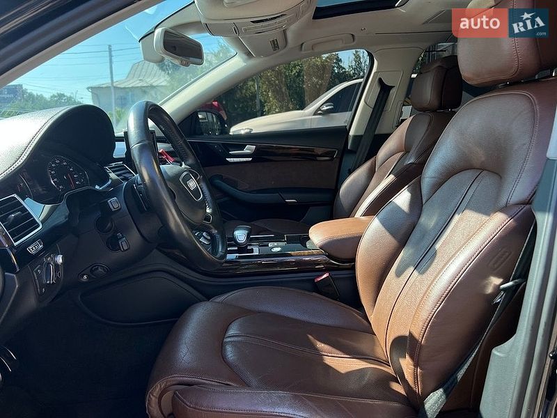 Седан Audi A8 2014 в Коломиї
