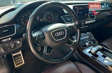 Седан Audi A8 2014 в Коломиї