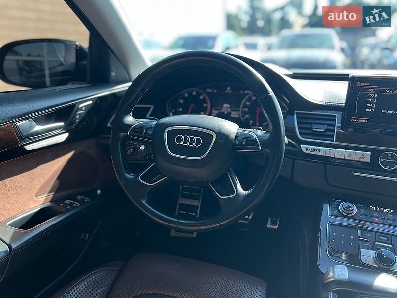 Седан Audi A8 2014 в Коломиї