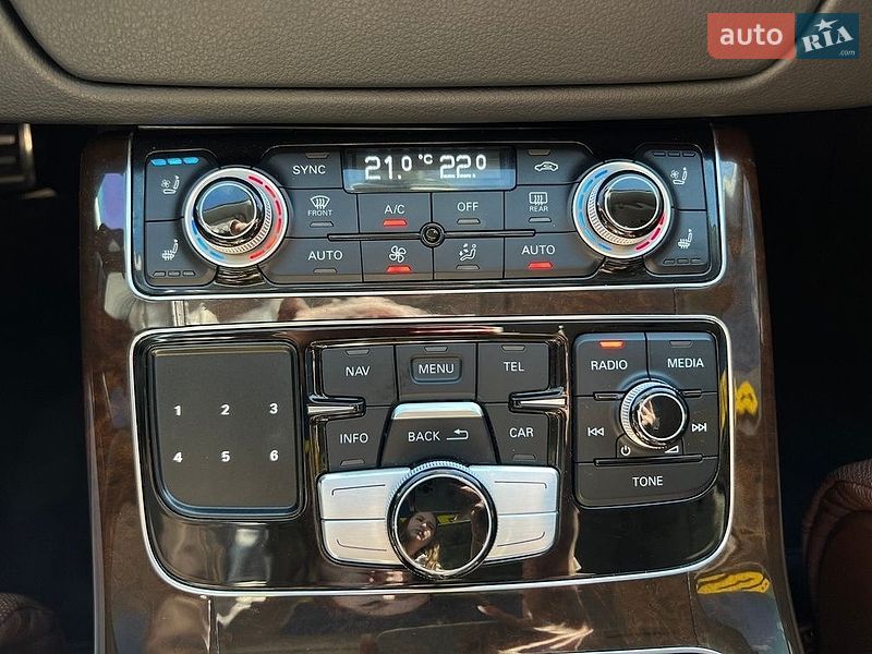 Седан Audi A8 2014 в Коломиї