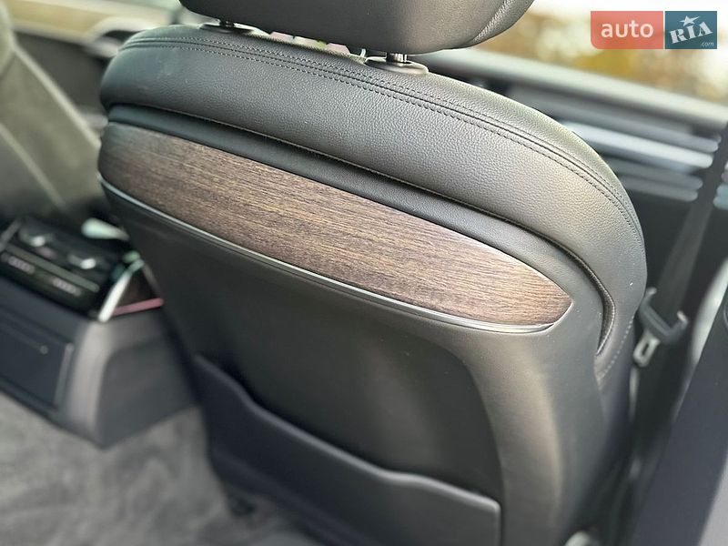 Седан Audi A8 2020 в Києві
