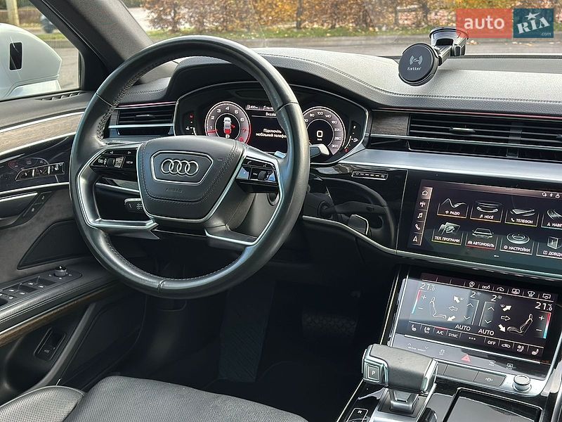 Седан Audi A8 2020 в Києві