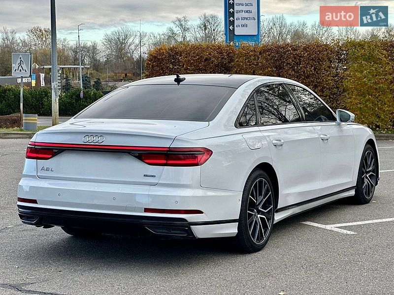 Седан Audi A8 2020 в Києві