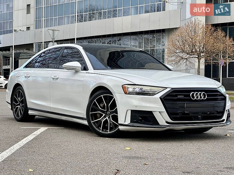 Седан Audi A8 2020 в Києві