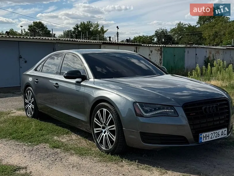 Audi A8