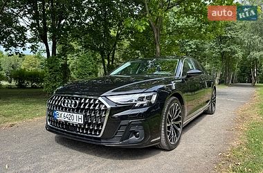 Audi A8 2024