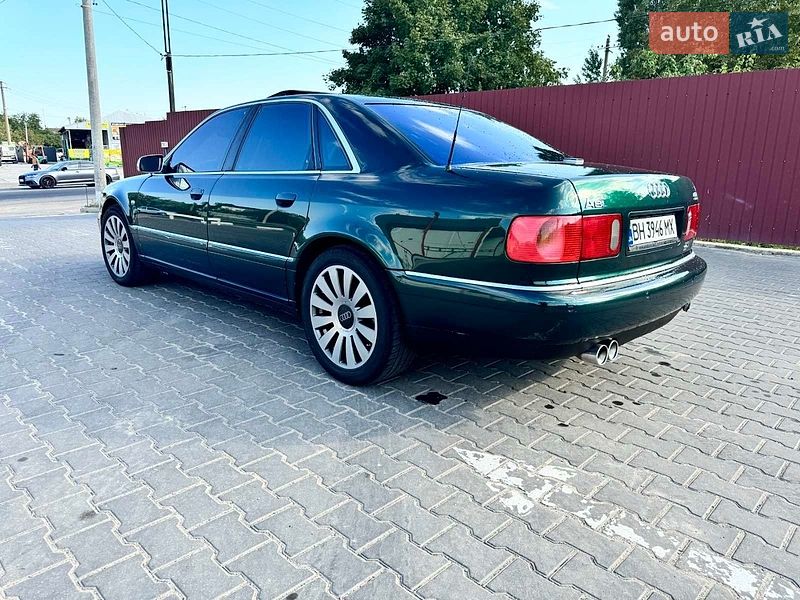 Седан Audi A8 1999 в Одесі