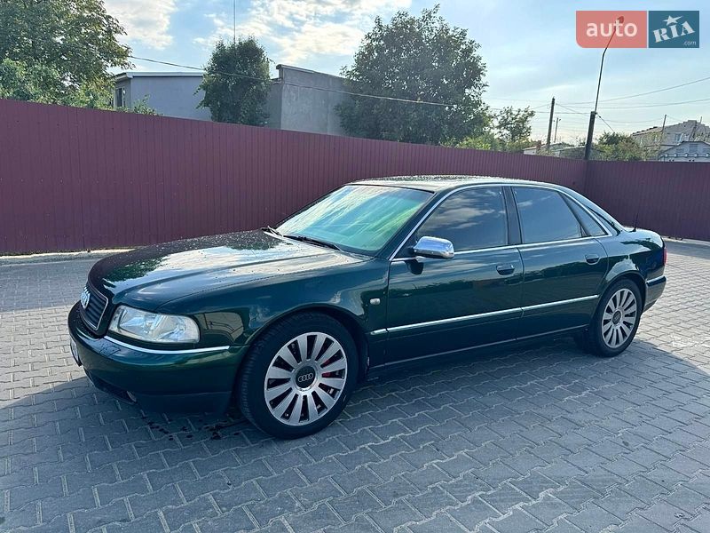 Седан Audi A8 1999 в Одесі