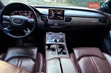 Седан Audi A8 2014 в Києві