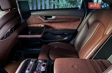 Седан Audi A8 2014 в Києві
