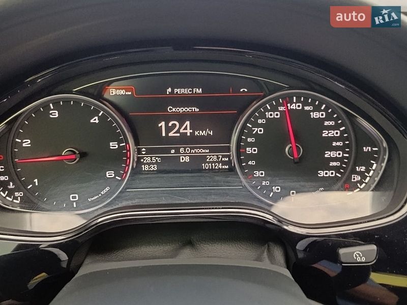 Седан Audi A8 2017 в Березане