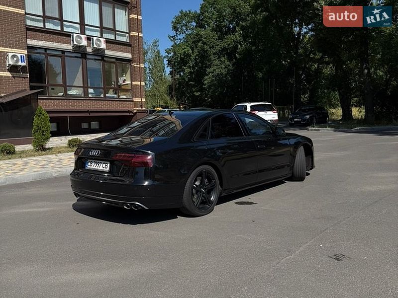 Седан Audi A8 2015 в Чернигове фото 3 Седан Audi A8 2015 в Чернигове