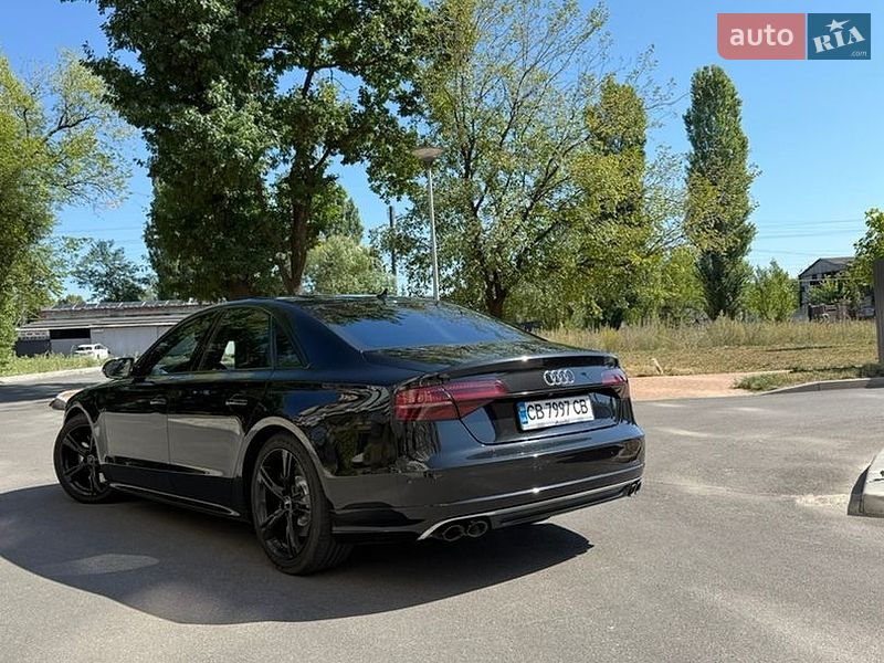Седан Audi A8 2015 в Чернигове фото 7 Седан Audi A8 2015 в Чернигове