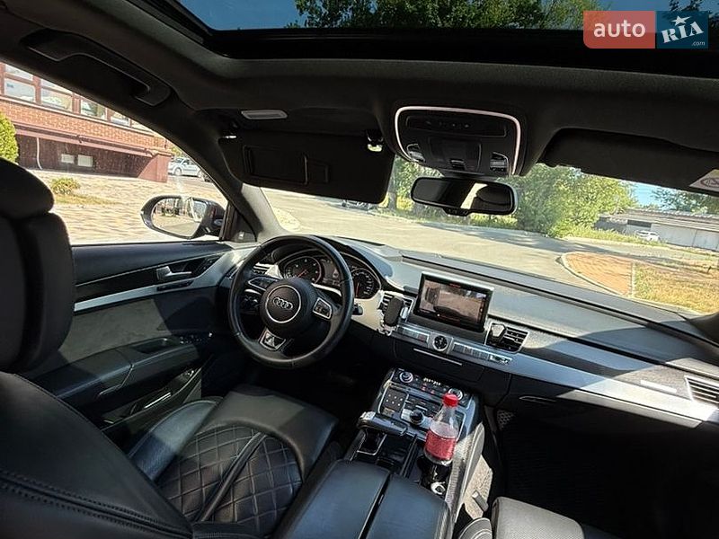 Седан Audi A8 2015 в Чернигове фото 14 Седан Audi A8 2015 в Чернигове