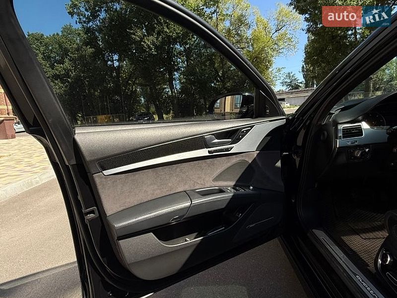 Седан Audi A8 2015 в Чернигове фото 13 Седан Audi A8 2015 в Чернигове