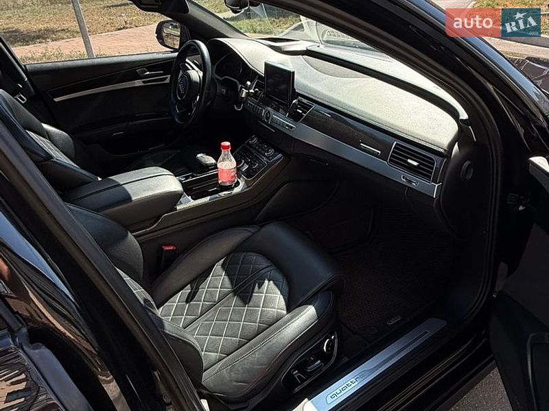 Седан Audi A8 2015 в Чернигове фото 17 Седан Audi A8 2015 в Чернигове
