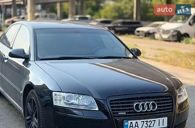 Седан Audi A8 2003 в Киеве