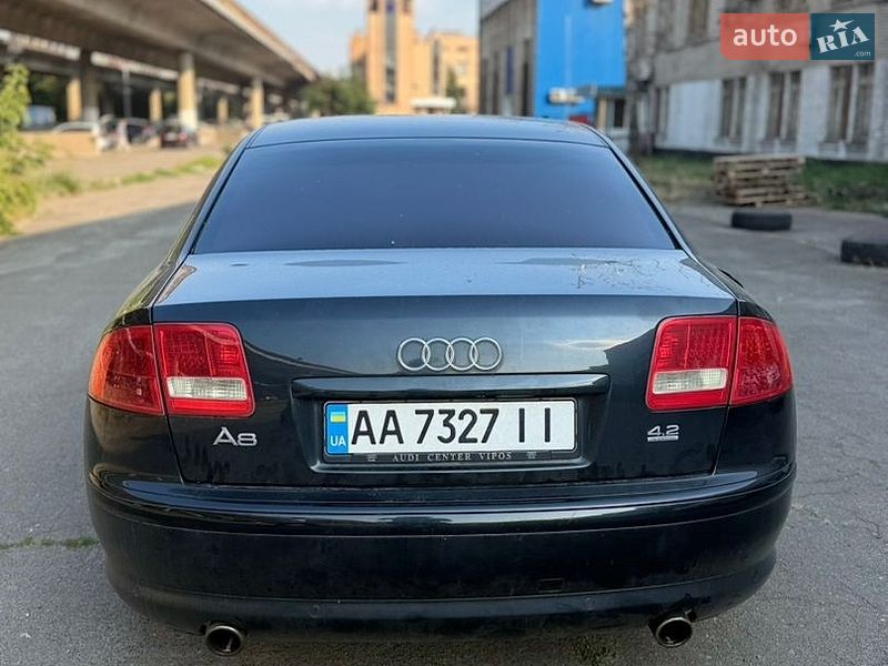 Седан Audi A8 2003 в Киеве