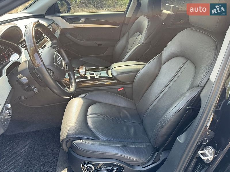 Седан Audi A8 2015 в Києві фото 12 Седан Audi A8 2015 в Києві