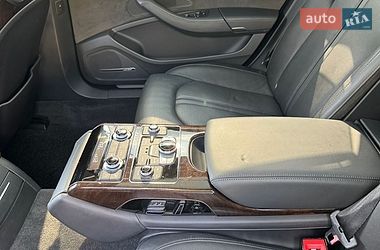 Седан Audi A8 2015 в Києві фото 31 Седан Audi A8 2015 в Києві