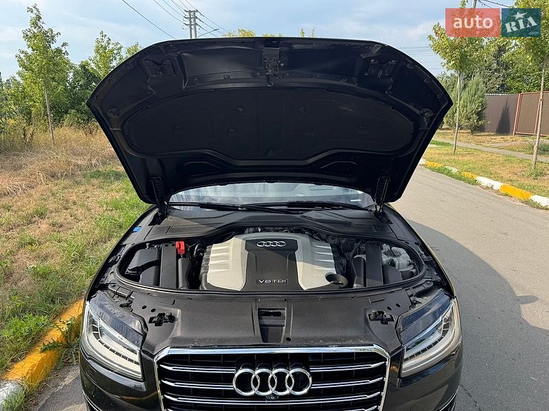 Седан Audi A8 2015 в Києві фото 49 Седан Audi A8 2015 в Києві